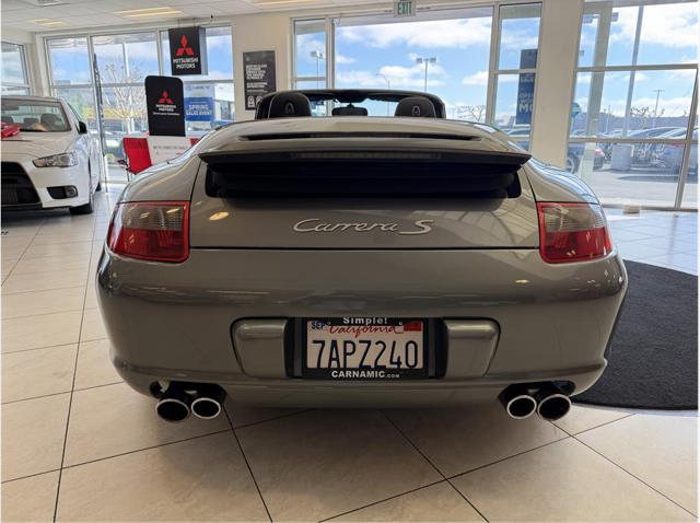 2005 Porsche 911 Carrera S