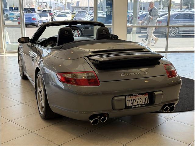 2005 Porsche 911 Carrera S