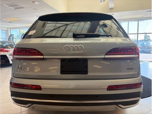 2024 Audi Q7 Premium Plus 45 TFSI quattro Tiptronic