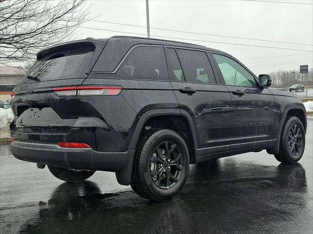 2026 Jeep Grand Cherokee GRAND CHEROKEE LAREDO ALTITUDE 4X4