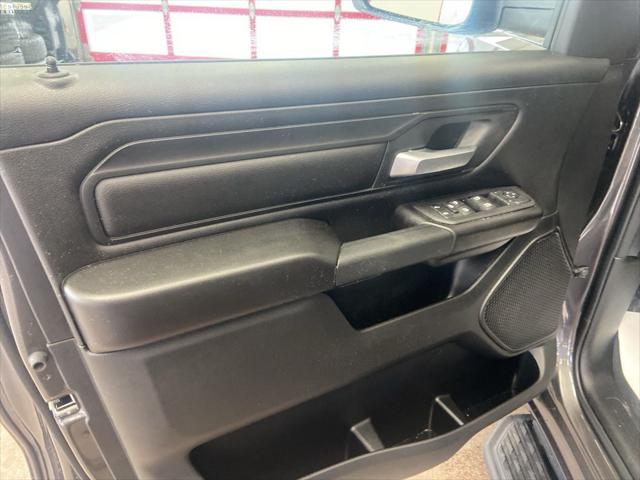 2026 Ram 1500 Express Crew Cab 4x4 5'7" Box