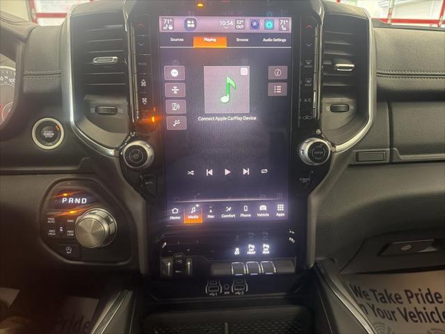 2026 Ram 1500 Laramie Crew Cab 4x4 5'7" Box