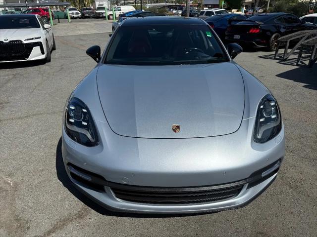 2018 Porsche Panamera 4