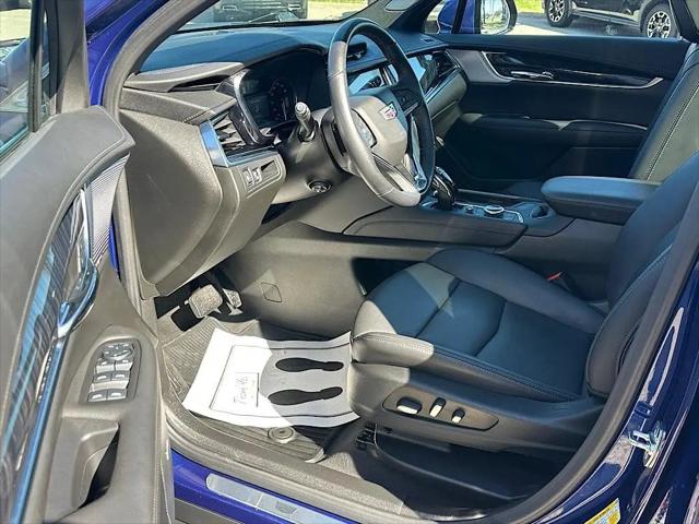 2025 Cadillac XT6 FWD Premium Luxury