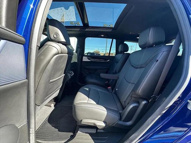 2025 Cadillac XT6 FWD Premium Luxury