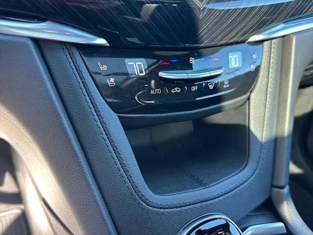2025 Cadillac XT6 FWD Premium Luxury