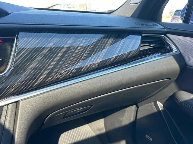 2025 Cadillac XT6 FWD Premium Luxury