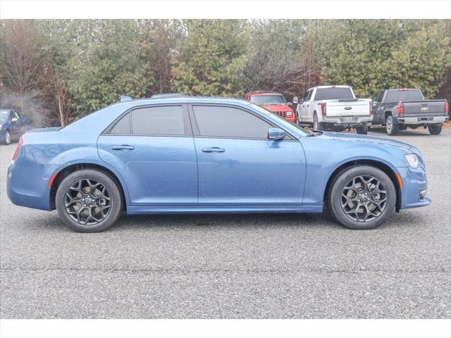 2022 Chrysler 300 Touring L AWD 2022 Chrysler 300 Touring L AWD