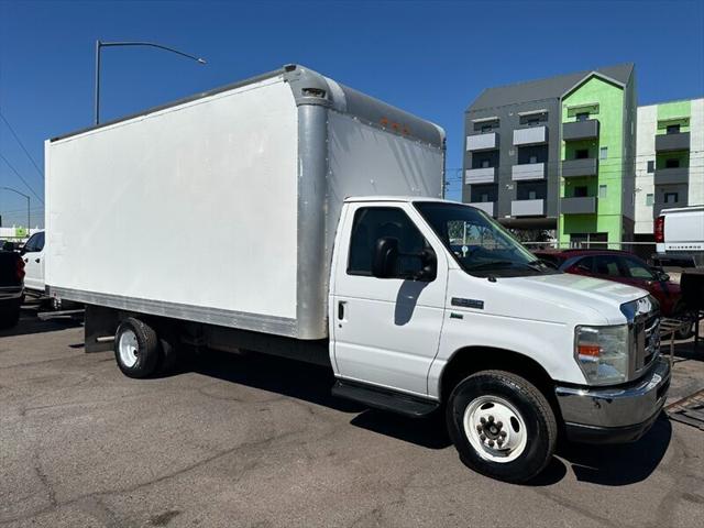 2015 Ford E-350 Cutaway E-350 SD