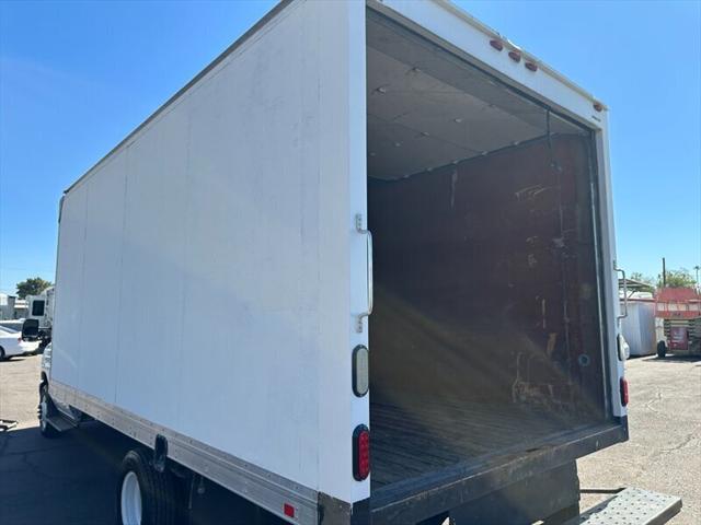 2015 Ford E-350 Cutaway E-350 SD