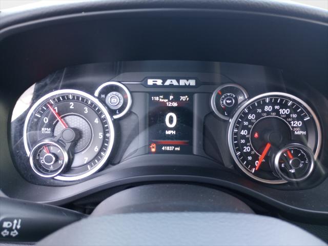 2021 Ram 1500 Big Horn Quad Cab 4x4 6'4" Box