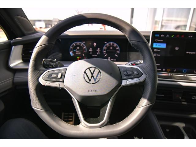 2026 Volkswagen Tiguan SE R-Line Black
