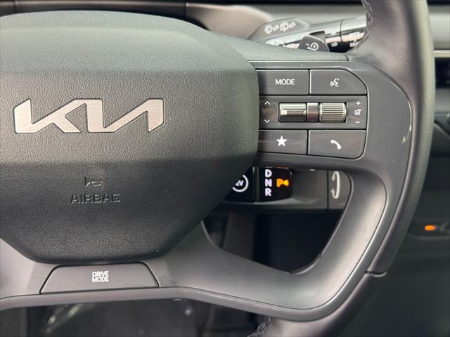 2024 Kia EV9 Light Short Range