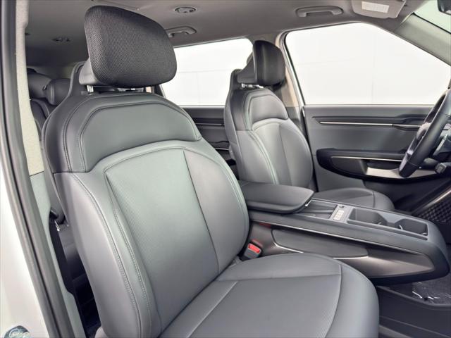 2024 Kia EV9 Light Short Range