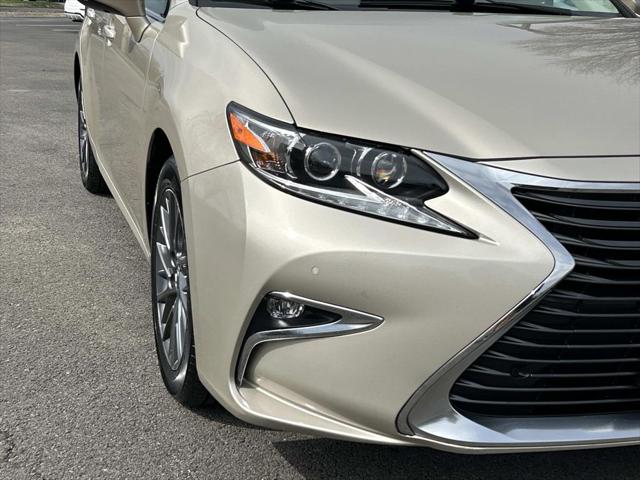 2018 Lexus ES 350 Base