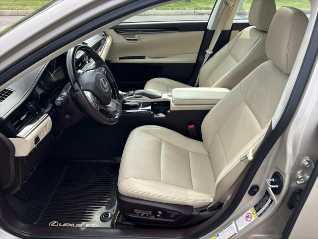 2018 Lexus ES 350 Base