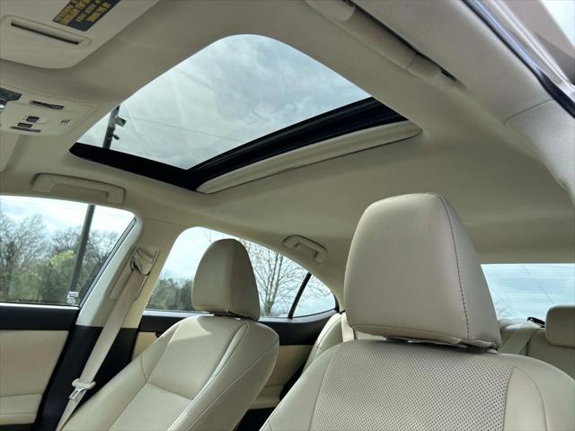 2018 Lexus ES 350 Base