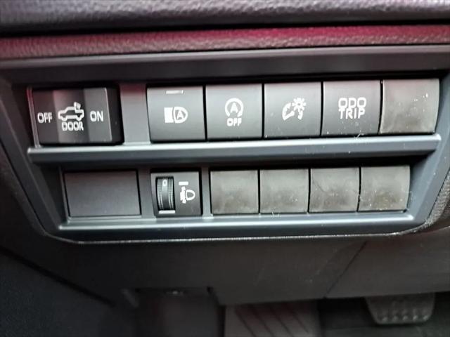 2026 Toyota Tundra SR5 CrewMax 5.5' Bed