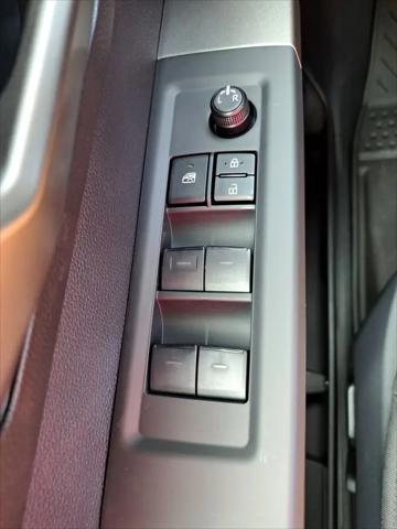 2026 Toyota Tundra SR5 CrewMax 5.5' Bed