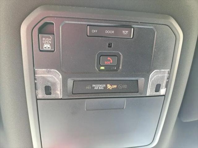 2026 Toyota Tundra SR5 CrewMax 5.5' Bed