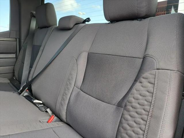 2026 Toyota Tundra SR5 CrewMax 5.5' Bed