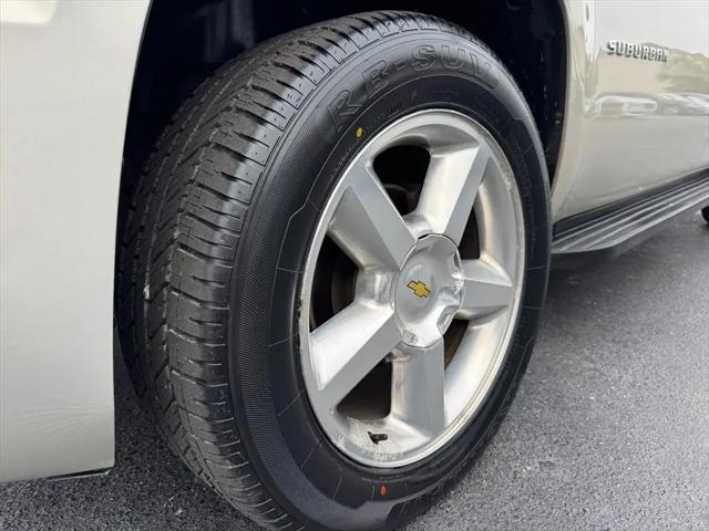 2013 Chevrolet Suburban LT