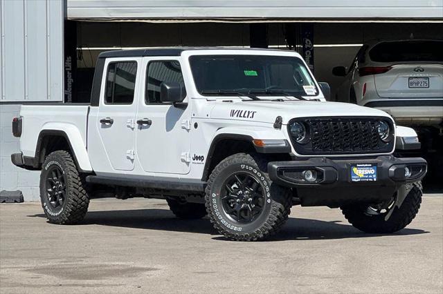2026 Jeep Gladiator Sport