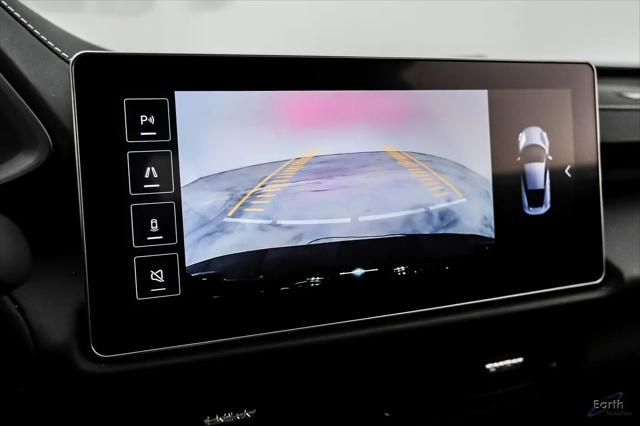 2026 Lotus Emira V6 SE