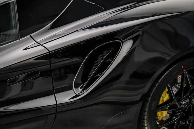 2026 Lotus Emira Turbo SE