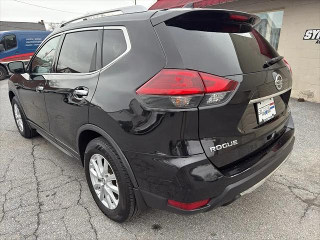 2018 Nissan Rogue SV
