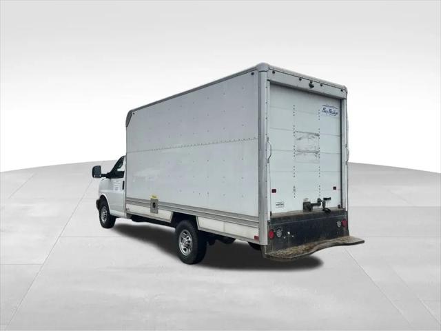 2022 Chevrolet Express Cutaway Work Van