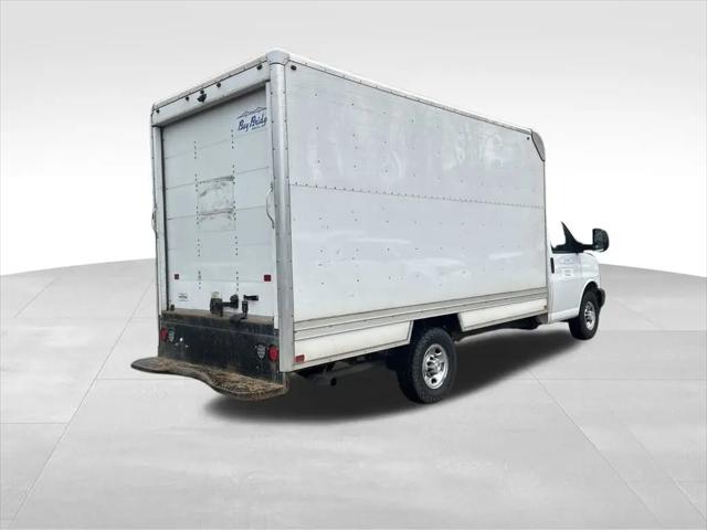 2022 Chevrolet Express Cutaway Work Van