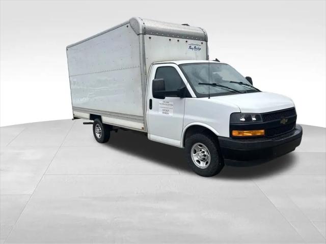 2022 Chevrolet Express Cutaway Work Van
