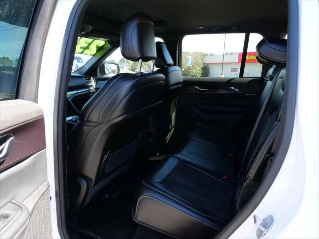 2023 Jeep Grand Cherokee Altitude 4x2
