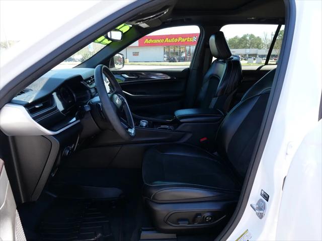 2023 Jeep Grand Cherokee Altitude 4x2