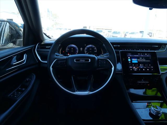 2023 Jeep Grand Cherokee Altitude 4x2