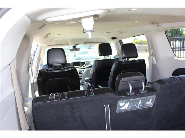2020 Chrysler Voyager LXI