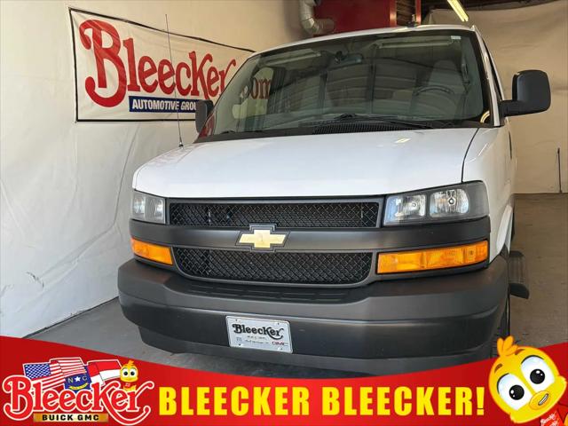 2023 Chevrolet Express Passenger RWD 3500 Extended Wheelbase LS for sale in Red Springs, NC