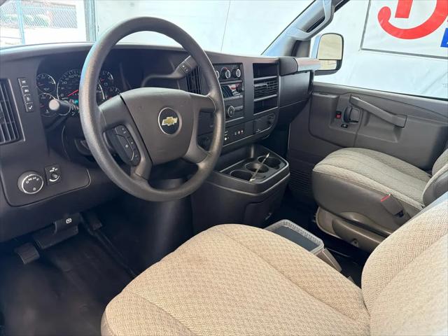 2023 Chevrolet Express Passenger RWD 3500 Extended Wheelbase LS