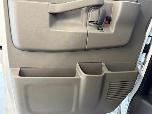 2023 Chevrolet Express Passenger RWD 3500 Extended Wheelbase LS