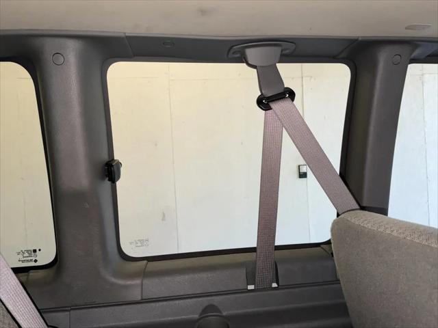 2023 Chevrolet Express Passenger RWD 3500 Extended Wheelbase LS