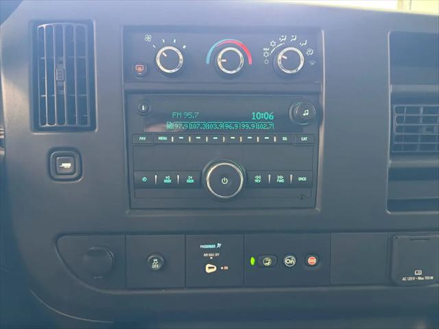2023 Chevrolet Express Passenger RWD 3500 Extended Wheelbase LS