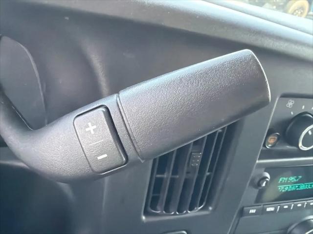2023 Chevrolet Express Passenger RWD 3500 Extended Wheelbase LS