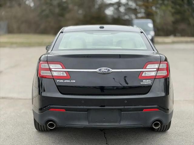 2016 Ford Taurus SEL