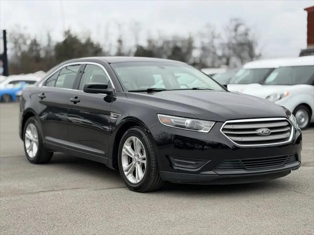 2016 Ford Taurus SEL