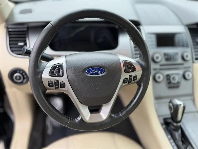 2016 Ford Taurus SEL