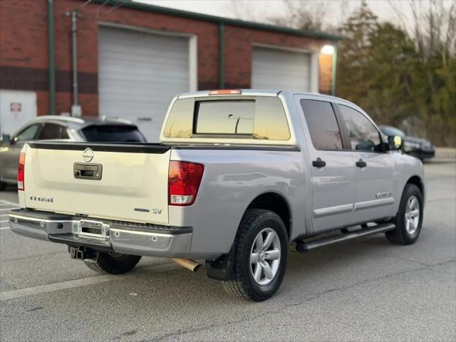 2014 Nissan Titan SV