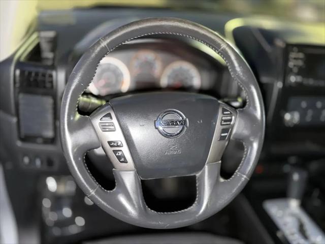2014 Nissan Titan SV