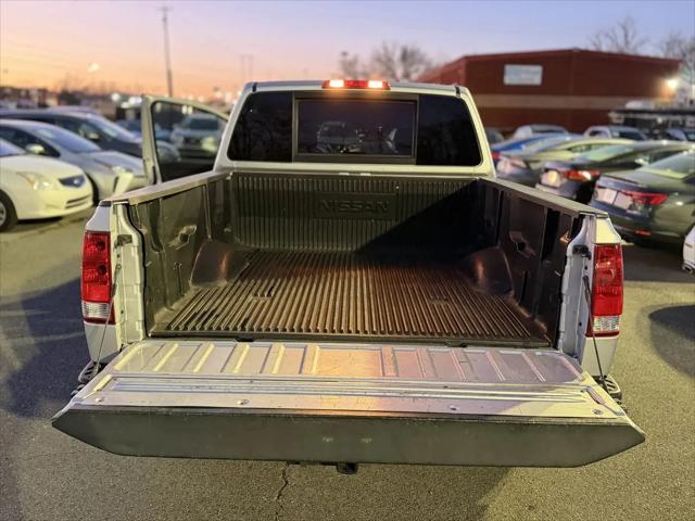 2014 Nissan Titan SV