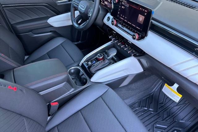2026 GMC Canyon AT4X, 4WD